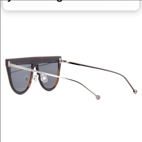 Fendi Defender Sunglasses - Picture 3 of 6
